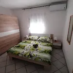 Prestiz Na Poschodi * Vir