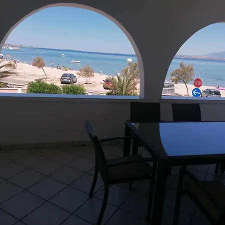 Prestiz Na Poschodi Apartment Vir